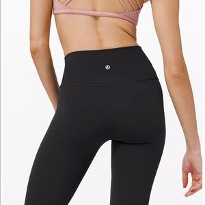 Wunder Under High-Rise Tight 28" 
Full-On Luxtreme